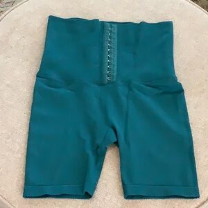 Chic High Waist Teal Women's Shorts